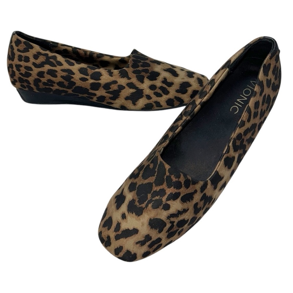 VIONIC Demi wedge tan leopard comfort orthotic slip- on shoes size 9